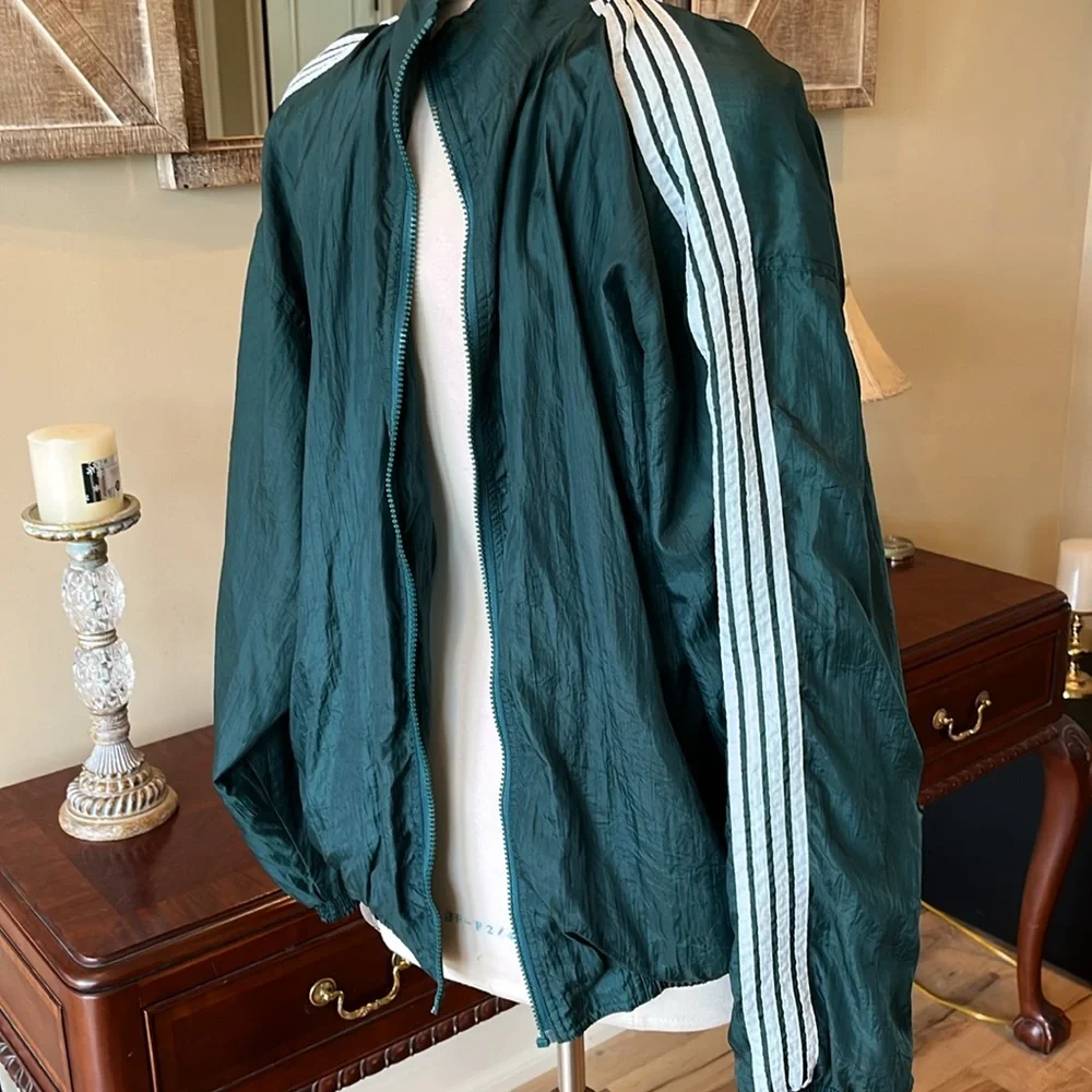 Vintage Dark Green Windbreaker Jacket